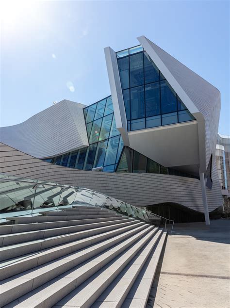 Gallery of Orange County Museum of Art / Morphosis Architects - 7