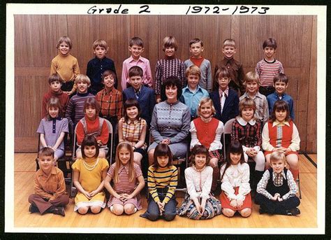 Elementary School Class Photos From 1972 70s Fashion Fashion Fashion 70s