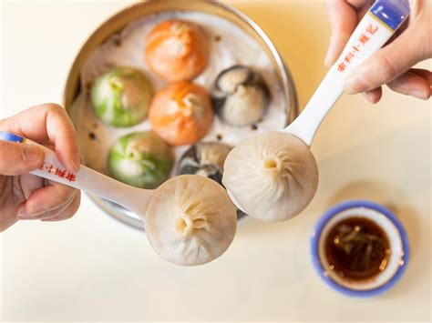 Local critics explain the history of the famous Parkside Restaurant Queens New York 29