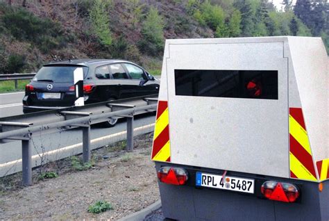 Pol Pptr Geschwindigkeitskontrollen In Der Kalenderwoche