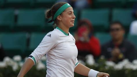 Ostapenko élimine Wozniacki à Roland Garros Radio Canada