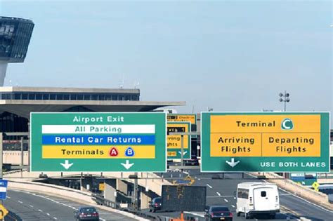 Newark Airport | Terminals, Lounges, Parking & Facilities