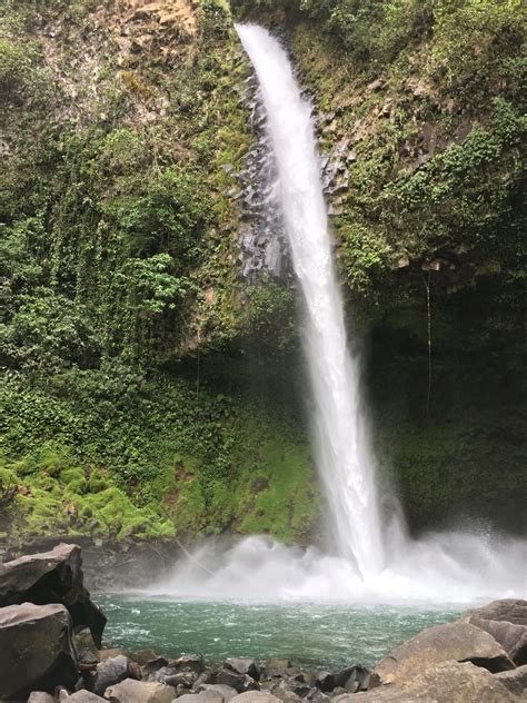 Cascada La Fortuna En La Fortuna Expedia