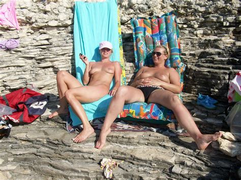 Giant Lesbian Boat Trip And The Fun They Had 0 162 Porn Pic