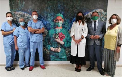 El Hospital De Valme Crea Un Fotomosaico En Reconocimiento Al Esfuerzo