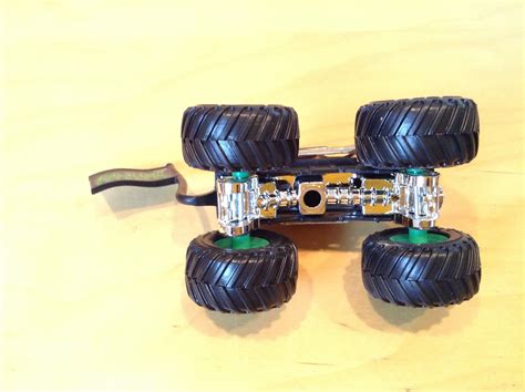 JULIAN S HOT WHEELS BLOG Alien Invasion Monster Jam Truck Epic Additions New Truck