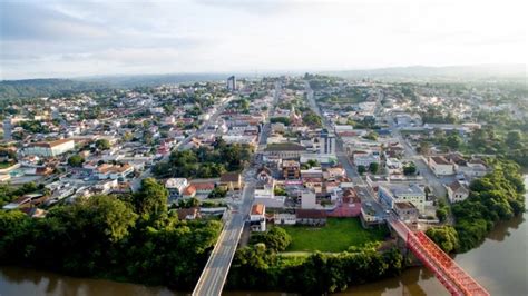 Rio Negro está entre as 50 melhores cidades do país segundo a Revista