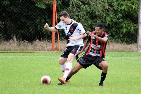 Futebol Varzeano De Jaragu Do Sul Aponta Finalistas Da S Rie Ouro No