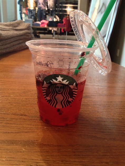 Very Berry Hibiscus Refresher From Starbucks Very Berry Hibiscus