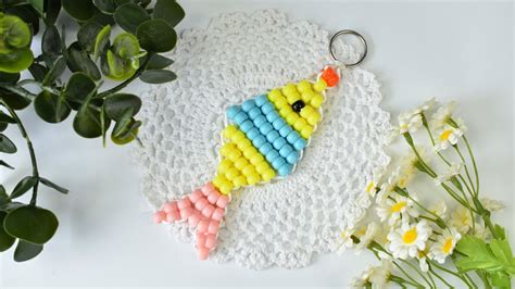 How To Make Fish Shaped Keychain With Pony Beads Youtube