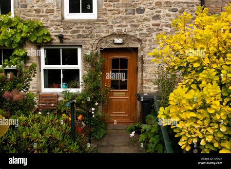 Entrance Entranceway Hi Res Stock Photography And Images Alamy