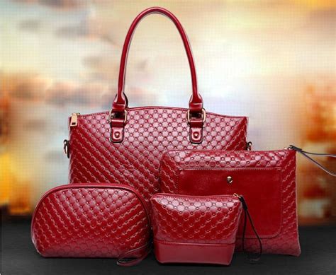 One Set 4pcs Classic Fashion Embossed Composite Bag Women Tmeperament