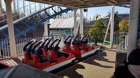 Corkscrew Roller Coaster At Nagashima Spa Land Parkz Theme Parks