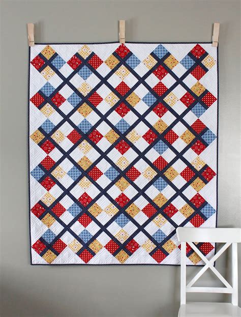 A Bright Corner Five Fat Quarter Fun Preppy Quilt Pattern