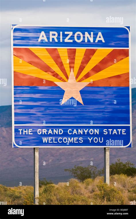 Arizona state line highway welcome sign, Arizona Stock Photo - Alamy