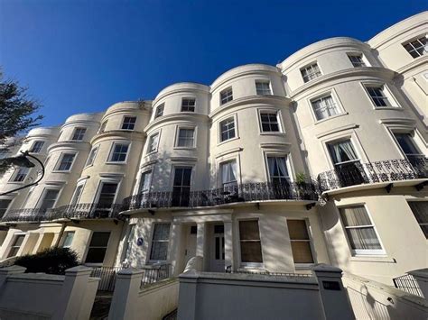 Lansdowne Place Hove Bn3 1fp 1 Bed Flat £1000 Pcm £231 Pw