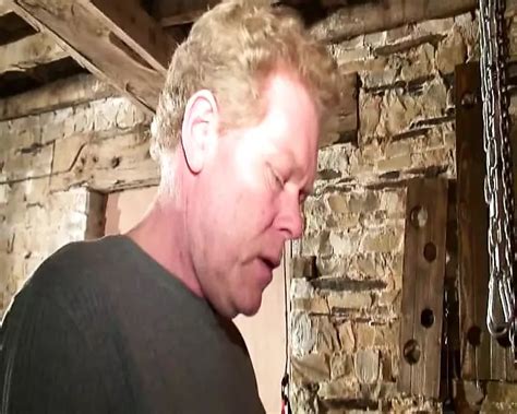 Mature Francaise Poilue Corrigee Dans Un Jeu BDSM Porn 1e XHamster