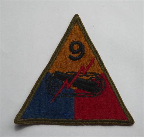 WW2 9th Armored Division Patch OD Border Greenback Chasing Militaria