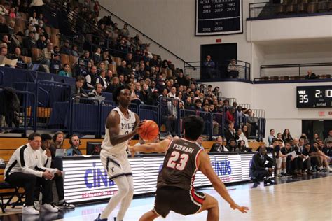 MENS BASKETBALL Yale Falls To Brown In Overtime Heartbreaker Will