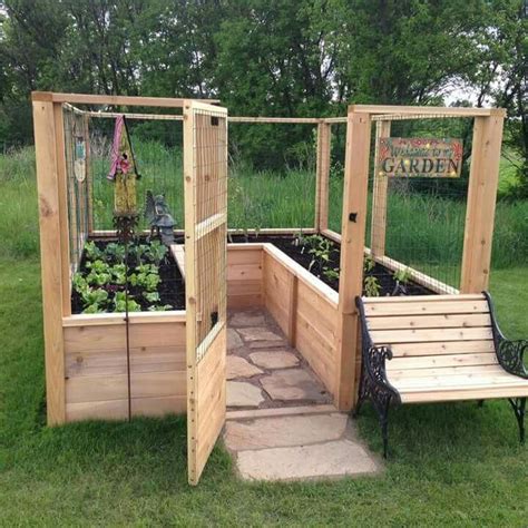 Keep Out Critters Raised Garden Beds Diy Small Space Gardening Diy