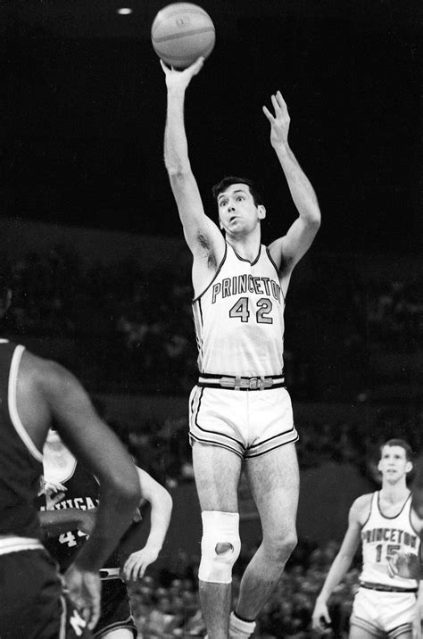 Bill Bradley Shooting, NCAA Playoffs | Neil Leifer Photography