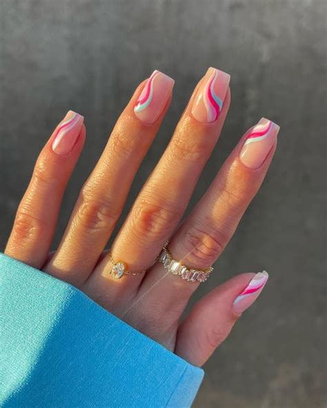 Summer Nails Perfect For Your Next Mani The Pink Brunette