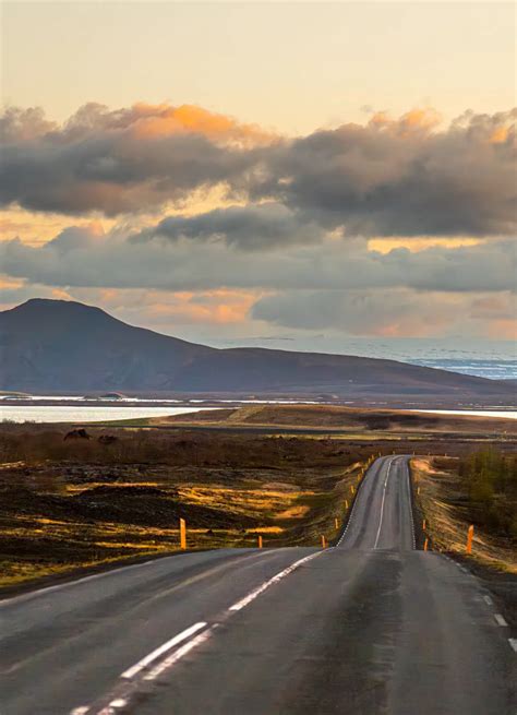 discover  diamond circle edelweiss