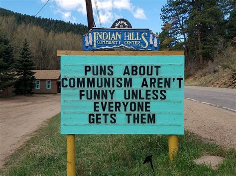 Someone In Colorado Is Putting The Funniest Signs Ever Makes Passerby