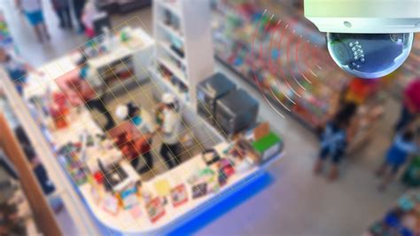 В «Пятерочке» и «Перекрестке» теперь повсюду камеры. Мы узнали, зачем ...