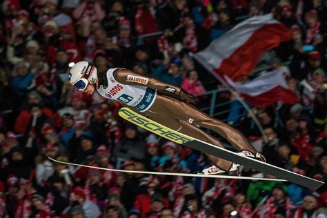 Kamil Stoch Zn W Mistrzem Olimpijskim Pierwszy Medal Dla Polski Na