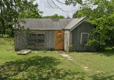 Abandoned House 