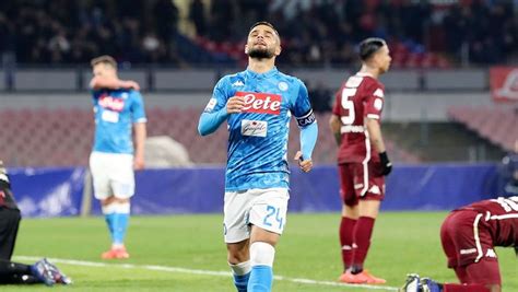 Napoli Infortunio Per Insigne In Allenamento Fantamagazine