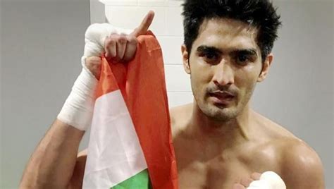 Vijender On A Roll Sixth Straight Win For Star Boxer In Pro Fight