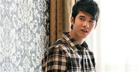 Hot boy Thái Lan đẹp đến mức khiến bạn diễn nữ ngất xỉu