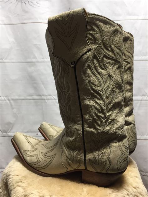 Western Leather Cowboy Boots W Embroidered Stitch Pattern In Lurex