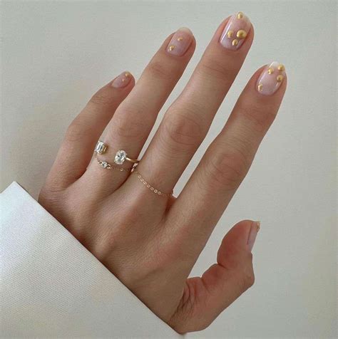 diseños de uñas nude que respiran lujo silencioso y son tendencia este