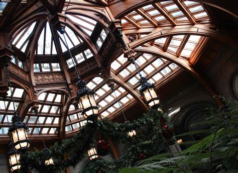 A Visit to Biltmore Estate at Christmas · 365 CINCINNATI