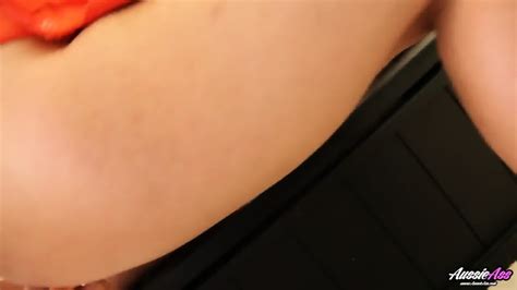 Horny Girls Play With Sex Toys