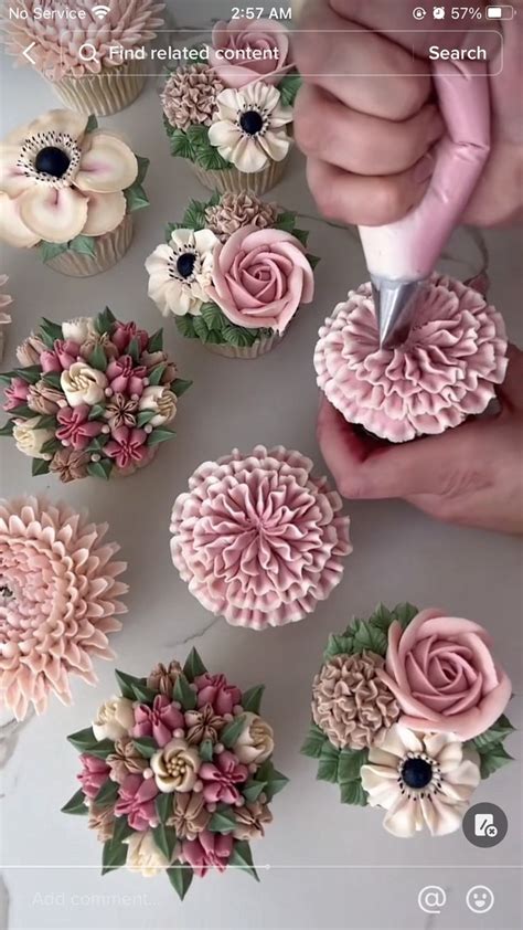 Pin By Rosa Sandoval On Varios Reposteria In Floral Cupcakes