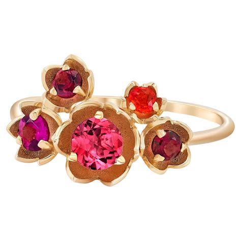Louis Vuitton 'B Blossom' Gold and Diamond Ring at 1stDibs | bri