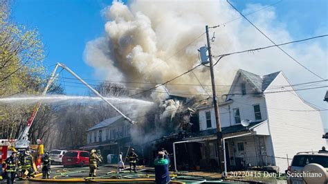 Fire tears through Shamokin row homes