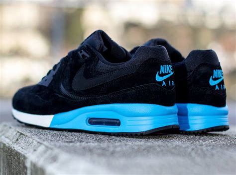 Nike Air Max Light - Black - Anthracite - Vivid Blue - SneakerNews.com