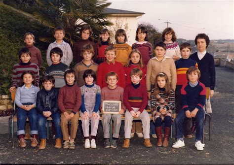 Photo De Classe Cm De Ecole Ferdinand Buisson Thouars