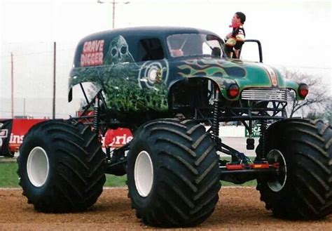 famous monster trucks names - Look Great Web Log Image Archive