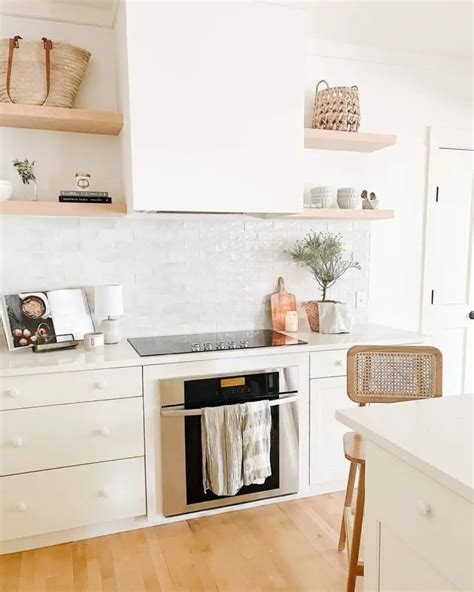 7+ Rustic Farmhouse Kitchen Backsplash Tile Ideas