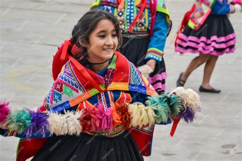 Premium Photo Peruvian Traditional Dance Valicha Huayno Of Cusco