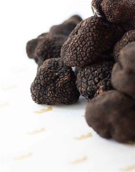 Fresh Black Winter Truffles Perigord Seasonal Per Truffle About 12 Oz Caputos Market