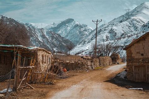 Premium Photo Traditional Thatched Hut Immersed In Natural Beauty