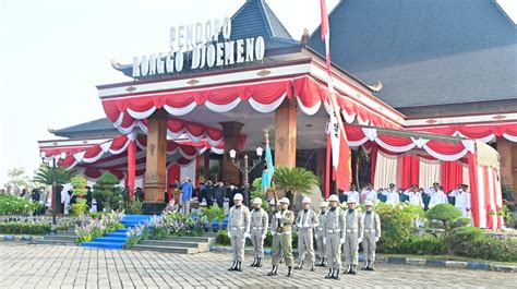 Puncak Peringatan Hari Jadi Ke Kabupaten Madiun Mari Bergandengan