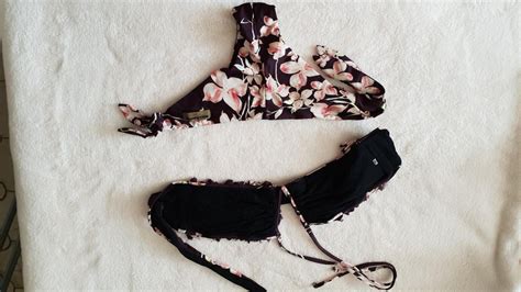 Bikini Viola Con Ruches